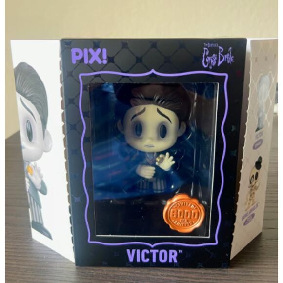 LIMITED EDITION Emily & Victor Corpse Bride Thrilljoy Pix Vinyl Figures Movies - Picture 3 of 5